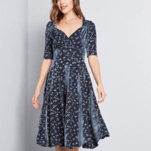Modcloth x Collectif Vixen Match Trixie Stretch Velvet Dress Celestial Sparkly